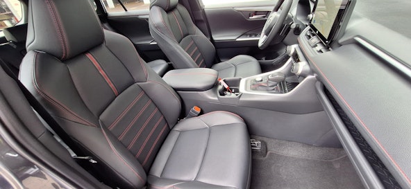 Vehicle image 8