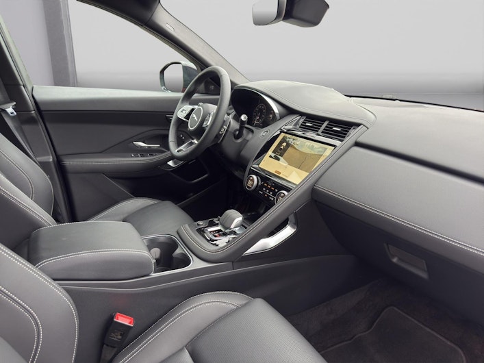 Vehicle image JAGUAR E-PACE