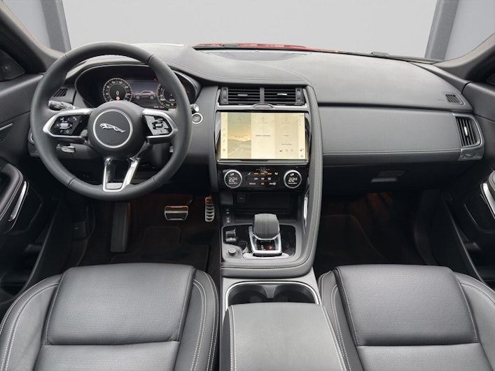 Vehicle image JAGUAR E-PACE