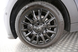 Vehicle image MINI Cabrio F57 1.5i Cooper