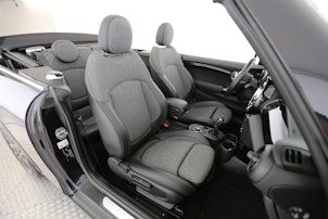 Vehicle image MINI Cabrio F57 1.5i Cooper