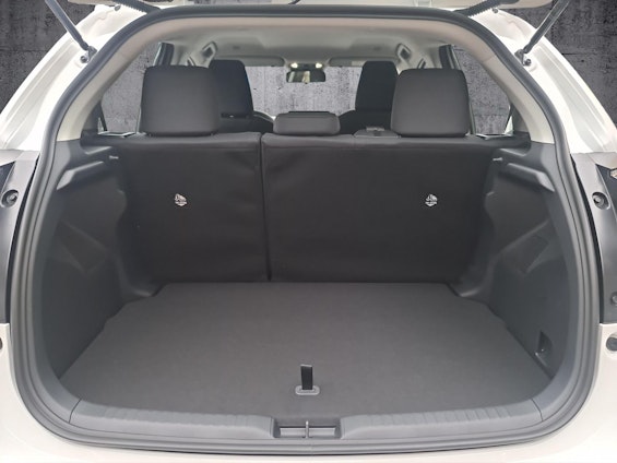 Vehicle image 10 Vehicle image 10