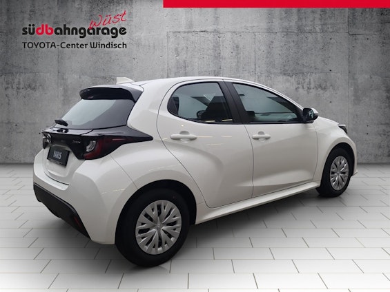 Vehicle image 12 Vehicle image 12