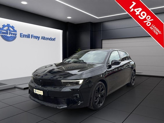 First vehicle image