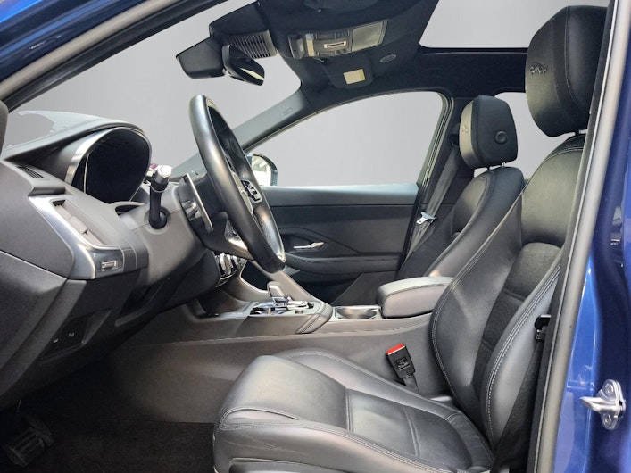 Vehicle image JAGUAR E-PACE