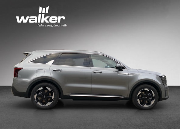 Vehicle image 6 Vehicle image 6