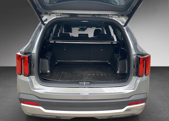 Vehicle image 14 Vehicle image 14