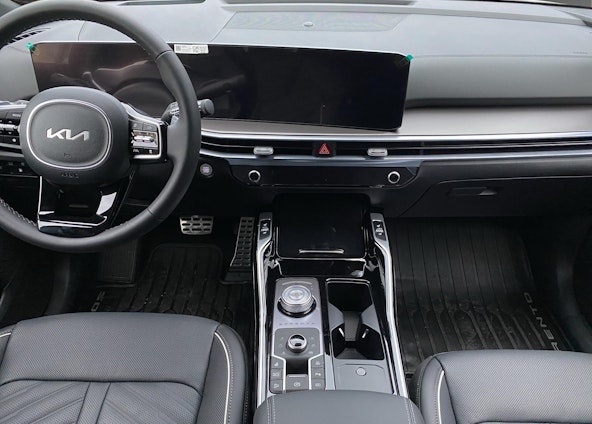 Vehicle image 12 Vehicle image 12