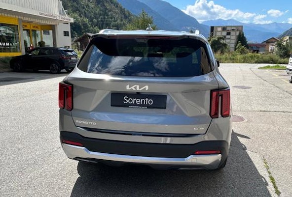 Vehicle image 8 Vehicle image 8