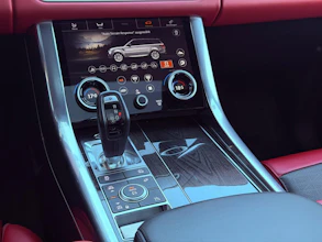https://vehicle.imgix.net/397642/88138f7d-4f6b-4dd9-bb47-fe2055d6f9b6.jpeg