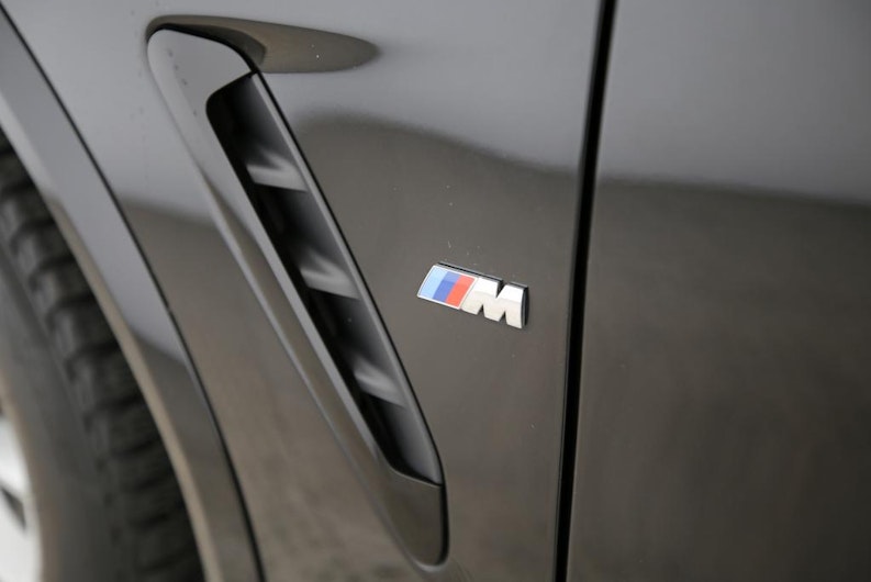 Vehicle image BMW X3