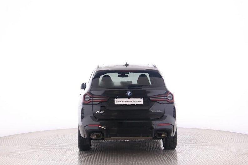 Vehicle image BMW X3