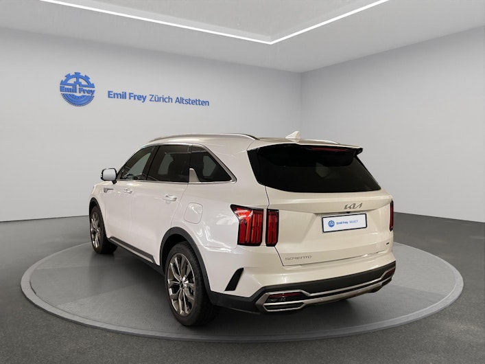 Vehicle image KIA SORENTO