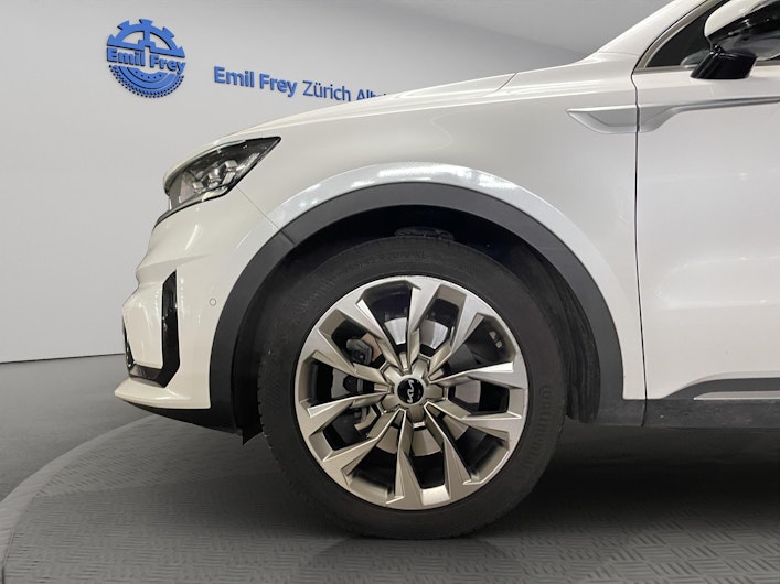 Vehicle image KIA SORENTO