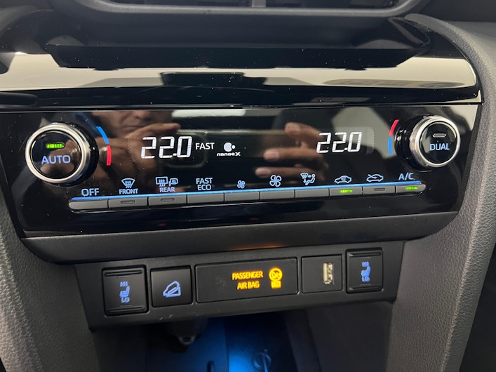 Vehicle image TOYOTA YARIS CROSS