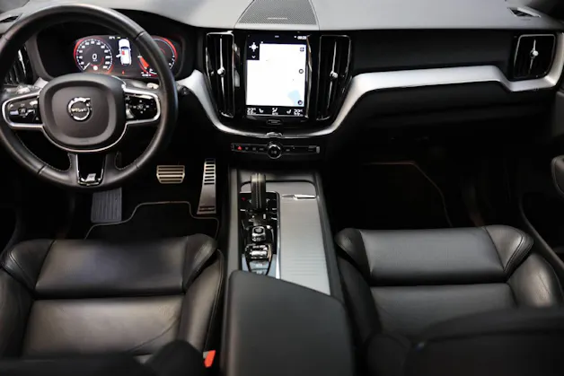 Volvo XC60 2.0 T8 TE R-Design eAWD
