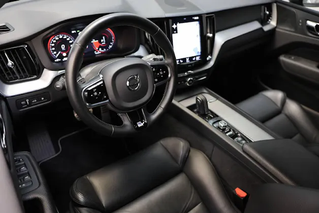 Volvo XC60 2.0 T8 TE R-Design eAWD