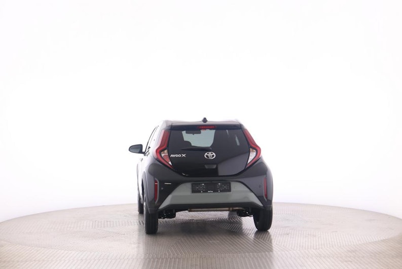 Vehicle image TOYOTA AYGO X