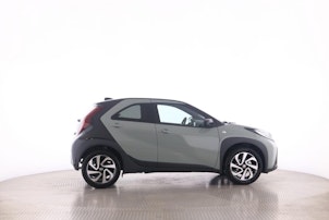 Vehicle image TOYOTA Aygo X 1.0 VVT-i Trend