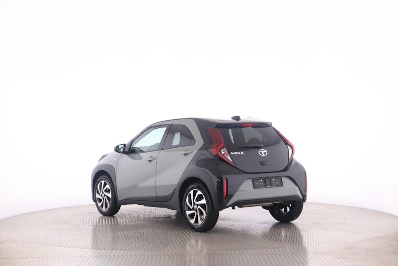 Vehicle image TOYOTA AYGO X