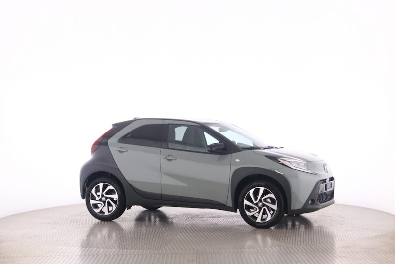 Vehicle image TOYOTA AYGO X