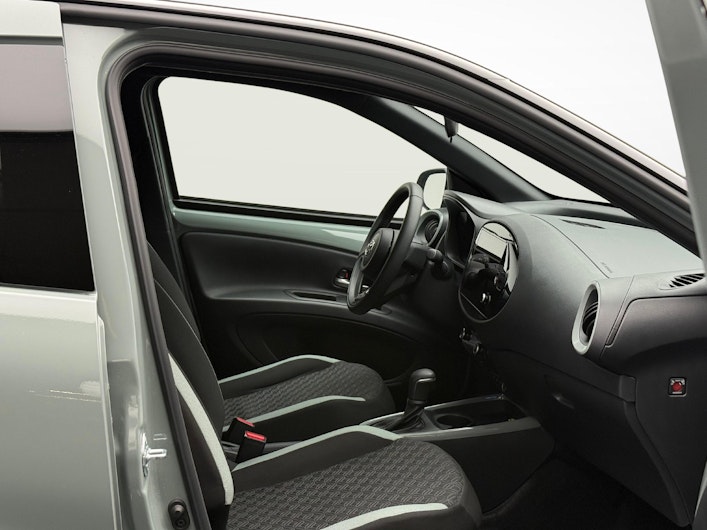 immagine del veicolo TOYOTA AYGO X
