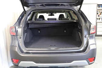 SUBARU OUTBACK 10
