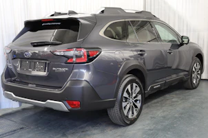 immagine del veicolo SUBARU Outback 2.5i Final Edition