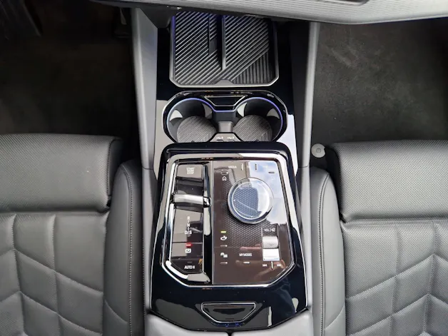 BMW 550e xDrive Limousine M Sport