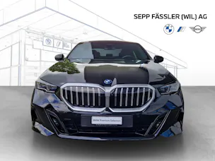 BMW 550e xDrive Limousine M Sport