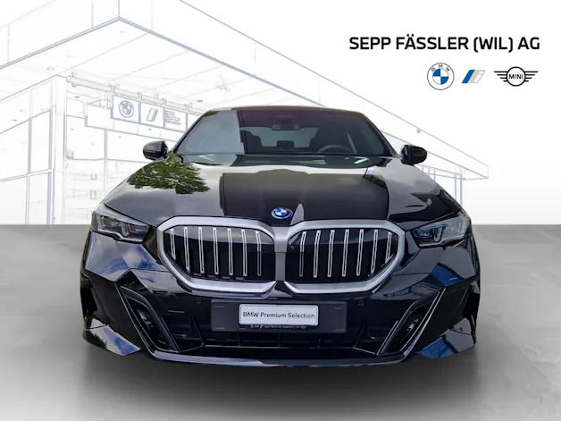 BMW 550e xDrive Limousine M Sport