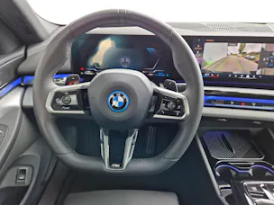 BMW 550e xDrive Limousine M Sport