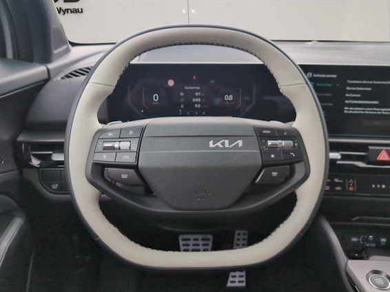 Vehicle image 8 Vehicle image 8