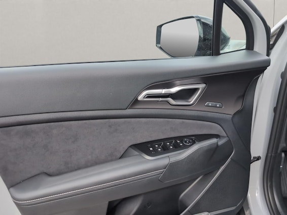 Vehicle image 37 Vehicle image 37