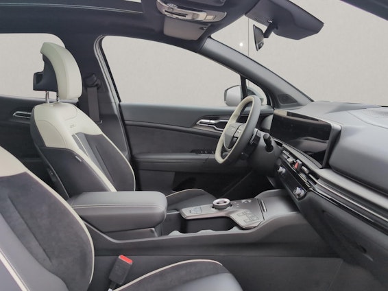 Vehicle image 36 Vehicle image 36