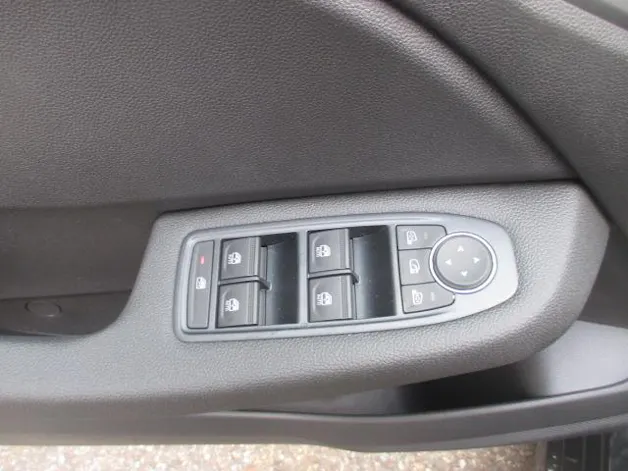 Mitsubishi Colt 1.6 HEV Invite+