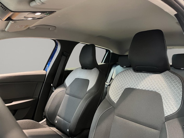 Vehicle image MITSUBISHI COLT