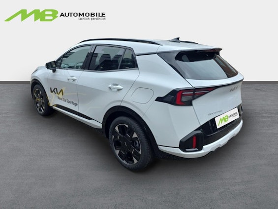 Vehicle image 3 Vehicle image 3