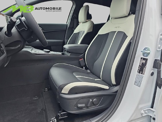 Vehicle image 7 Vehicle image 7