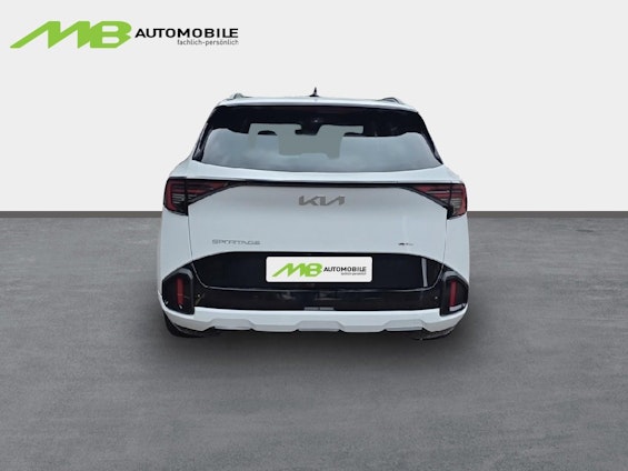 Vehicle image 6 Vehicle image 6