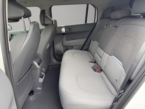 Vehicle image 7 Vehicle image 7