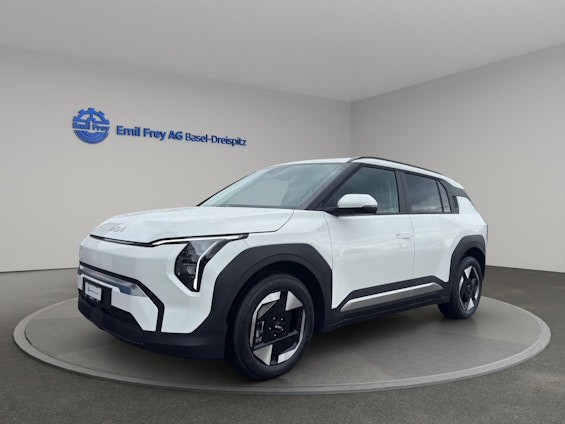 First vehicle image First vehicle image