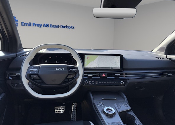 Vehicle image 3 Vehicle image 3