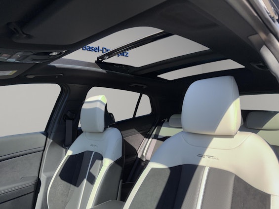 Vehicle image 10 Vehicle image 10