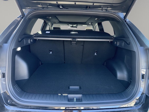 Vehicle image 8 Vehicle image 8