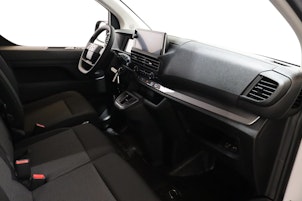 Vehicle image OPEL Vivaro Cargo 2.0 D 144 S/S