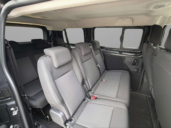 Vehicle image 8 Vehicle image 8