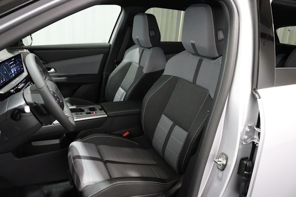 OPEL Grandland 1.2 T HEV GS 3