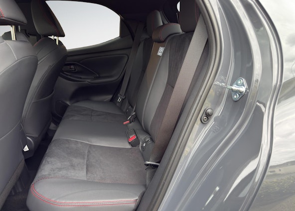 Vehicle image 14 Vehicle image 14