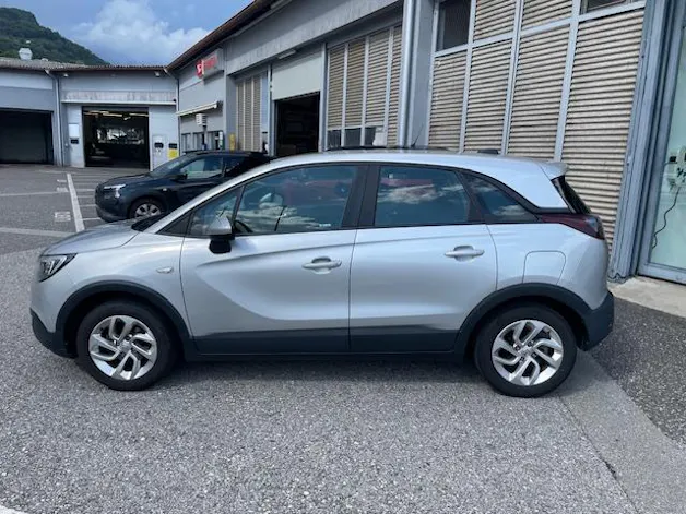 Opel Crossland X 1.2 Enjoy